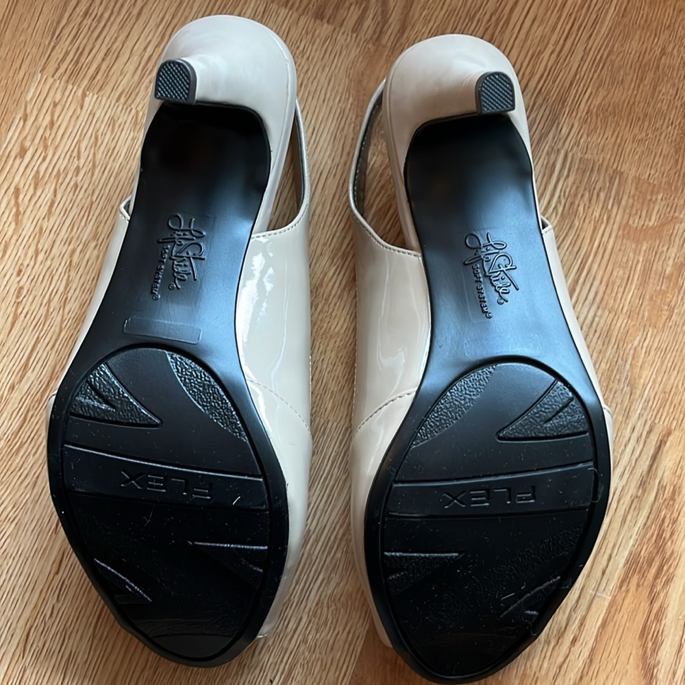 Life Stride Women's Cream/nude Peep Toe Slingback Heels. Size 6. NWOT - Picture 3 of 6